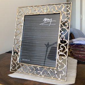 Michael Aram 8x10 heart photo frame. New
